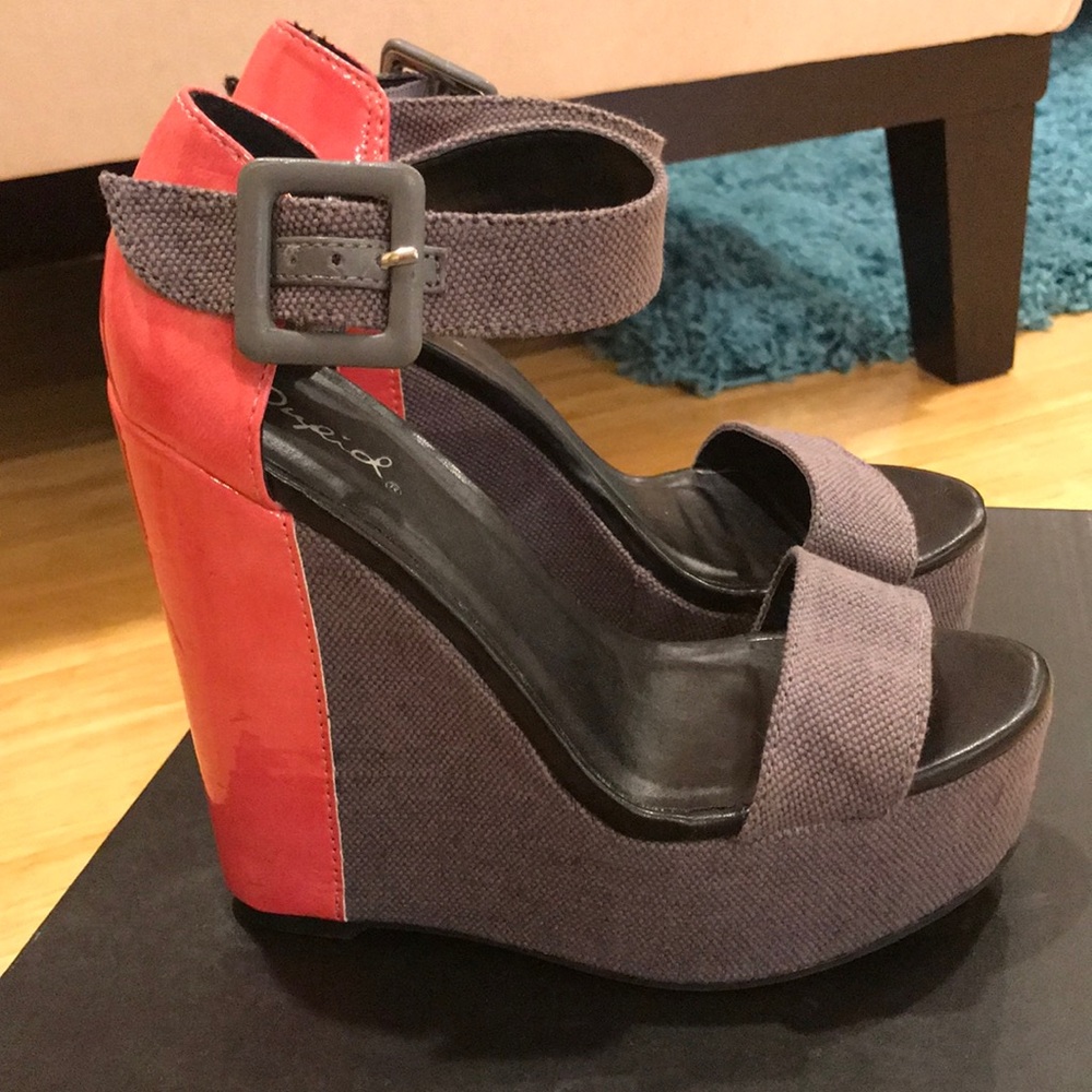 NWOB Sexy Heeled Platform Sandals